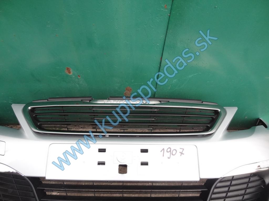Predný nárazník Peugeot 308 LED 